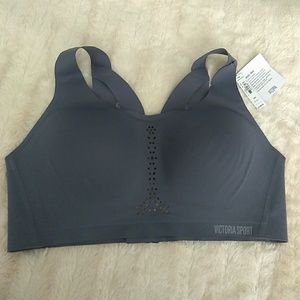 Victoria Sport - Angel Max sports bra.